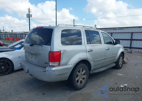 2007 Chrysler Aspen Limited из США, поврежденный, VIN 1A8HX58P17F531818